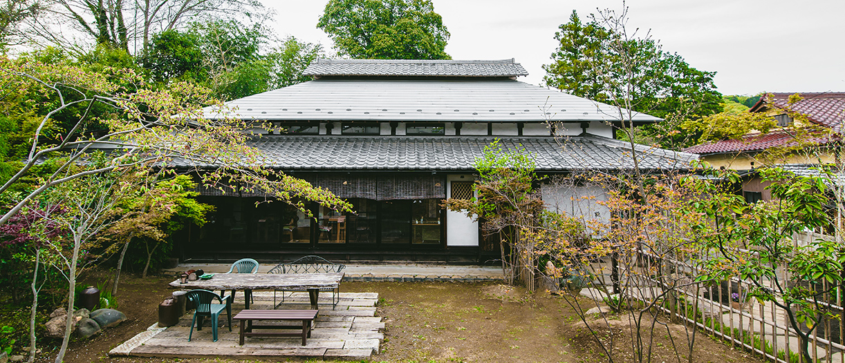 古民家カフェ枇杏の建物全体の画像